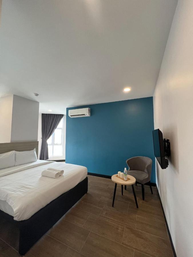 Zone Hotels, Telok Panglima Garang Teluk Panglima Garang Dış mekan fotoğraf
