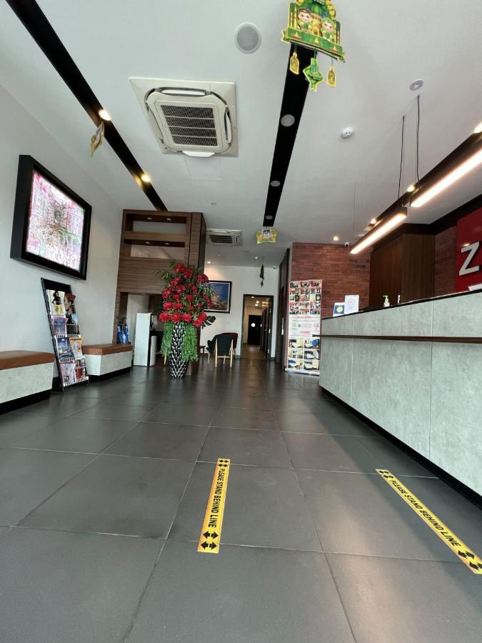 Zone Hotels, Telok Panglima Garang Teluk Panglima Garang Dış mekan fotoğraf